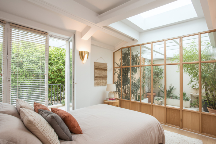 Appartement Fleurus PARIS – Applique n°658, wall light by Jean Perzel